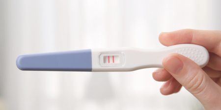 Que thử thai Clearblue cho phép phát hiện có thai hay không chỉ sau 4 ngày quan hệ tình dục