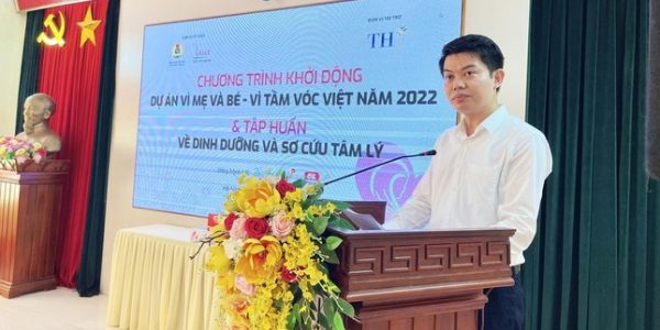 Ông Nguyễn Minh Hoàng – Quản lý Chương trình của Quỹ Vì Tầm Vóc Việt tuyên bố khởi động dự án